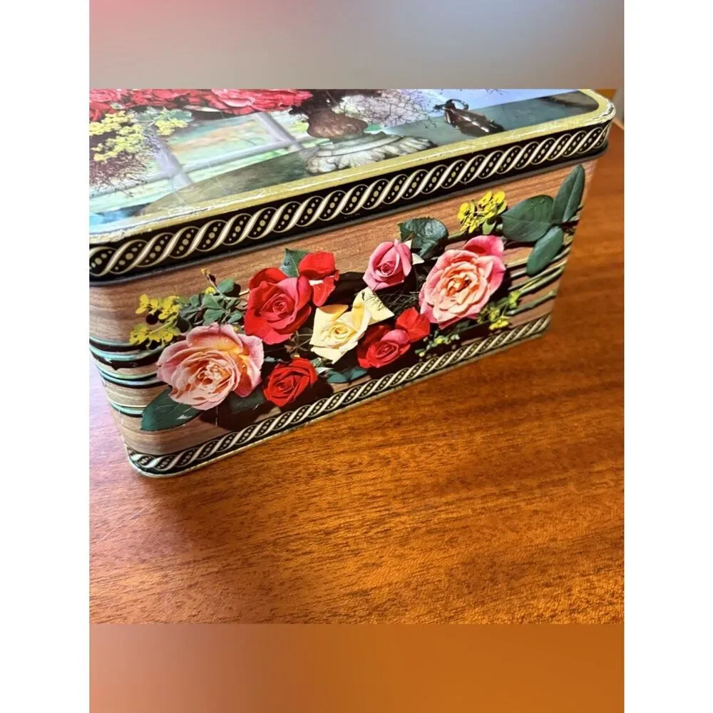 Vintage Peek Frean & Co London England Collectible Biscuit Tin Floral Red Gold